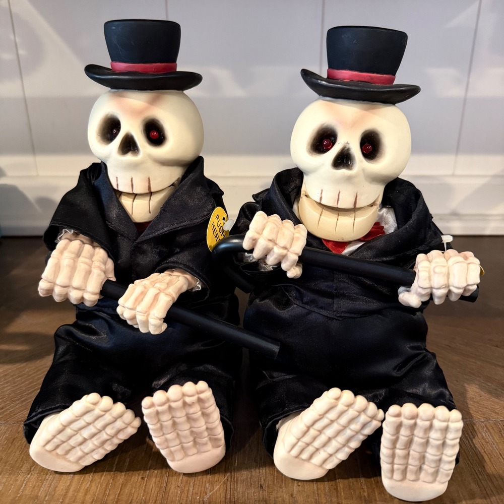 Lot of 2 Gemmy Animated Skeleton Halloween Tuxedo Singing Putting On The Ritz
